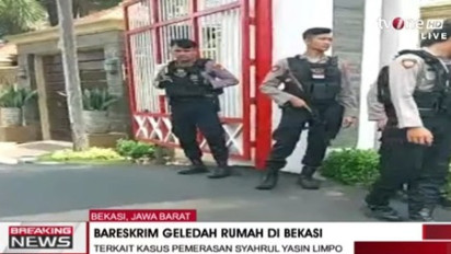 Polisi Bersenjata Kawal Penggeledahan Rumah Firli Bahuri di Villa Galaxy Bekasi