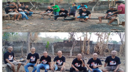 Aksi Cukur Gundul Sejumlah Warga di Cirebon Beri Dukungan Moral Kepada Jokowi