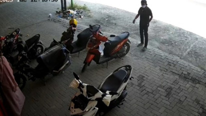 Upaya Pencurian Sepeda Motor di Siang Bolong Berhasil Digagalkan Emak-emak