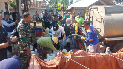 Kekeringan Masih Berlanjut, Pemkab Lumajang Terus Gelontorkan Bantuan Air Bersih Bagi Wilayah Terdampak