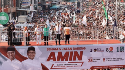 Sapa Lautan Manusia saat Jalan Santai AMIN di Depok, Anies Gunakan Sepeda Listrik