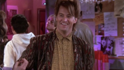 Matthew Perry Pemeran Chandler Bing di Sitkom Friends Meninggal Dunia, Ditemukan Tewas di Jacuzzi Rumahnya