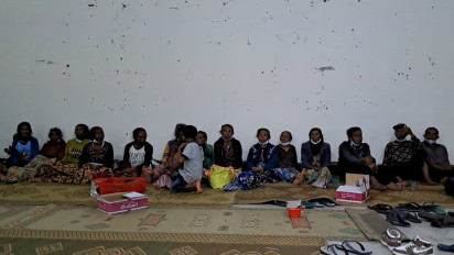 Asap Tebal Selimuti Gunung Merbabu, Puluhan Warga Bertahan di Pengungsian