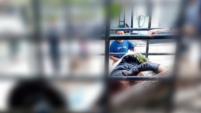 Nahas! Pulang Berobat dari Puskesmas, Pengendara Motor Tewas Tertimpa Pohon yang Ditebang Warga