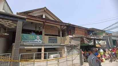 Jasad Bapak-Anak yang Ditemukan Membusuk di Jakarta Utara Dimakamkan dalam Satu Liang Lahat