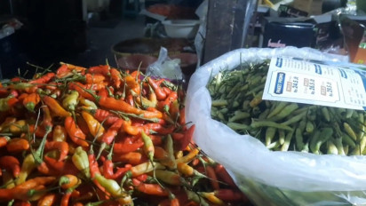 Harga Cabai Tembus 73 Ribu, Pedagang Cabai di Sidoarjo Keluhkan Omset Penjualan Menurun