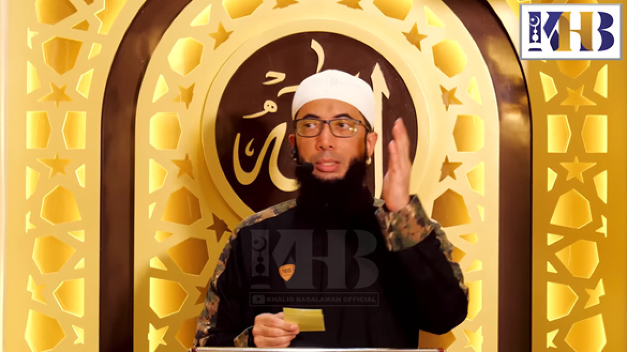 Walau Sudah Rebahan, Baca Dzikir Ini Sebelum Tidur, Diampuni Dosa Sebanyak Pasir di Dunia Kata Ustaz Khalid Basalamah
            - galeri foto