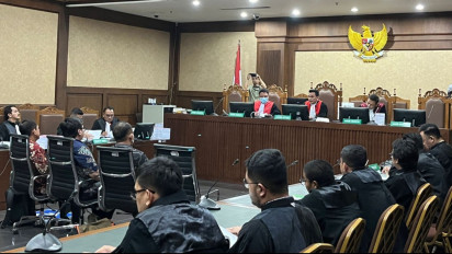 Dituntut 15 Tahun Penjara, Galumbang Menak Tak Ikut Nikmati Hasil Korupsi BTS Kominfo