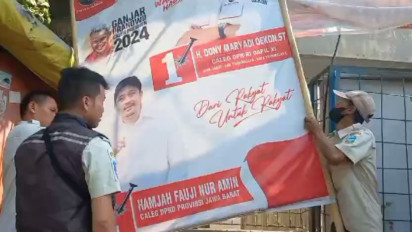Baliho Caleg DPR RI/ DPRD Mulai Dilucuti Petugas Gabungan, karena Mengganggu Ketertiban Umum di Garut