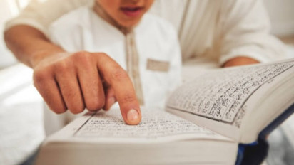 Bacaan Al-Qur'an surat An-Nisa ayat 21-25 lengkap tulisan Arab, latin, dan artinya