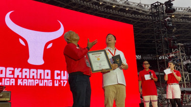PDIP Pecahkan Rekor MURI Dribel 10 Ribu Bola saat Final Soekarno Cup di GBK