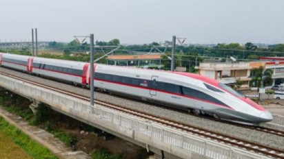 Membludaknya Penumpang, Kereta Cepat "Whoosh" Tambah Empat Perjalanan di Akhir Pekan