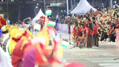 Ribuan Warga Kibarkan Bendera Palestina di Momen Hut Makassar