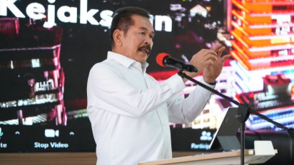Jaksa Agung Tegaskan Penegakan Hukum BTS 4G Tak Akan Hentikan Pembangunan