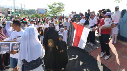 Bupati dan Ratusan Warga Luwu Gelar Aksi Solidaritas Bagi Palestina