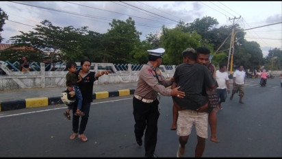 Oknum PM Lanal Maumere Pukul Dua kondektur di Kapal