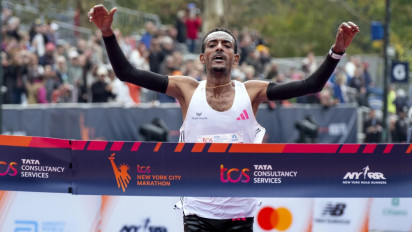 Hasil Lengkap NYC Marathon 2023: Tamirat Tola Pecahkan Rekor