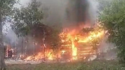 Rumah Adat Warga Musi Banyuasin Ludes Terbakar