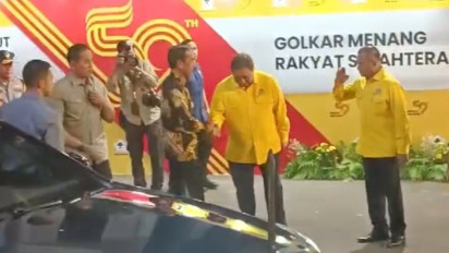 Presiden Jokowi Hadir di HUT Partai Golkar ke-59, Para Elite Sambut Hangat
