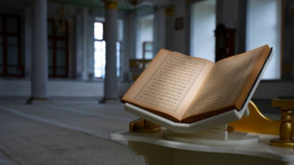 Bacaan Al-Qur'an surat An-Nisa ayat 51-55 lengkap tulisan Arab, latin, dan artinya