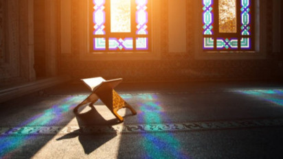 Bacaan Al-Qur'an surat An-Nisa ayat 56-60 lengkap tulisan Arab, latin, dan artinya