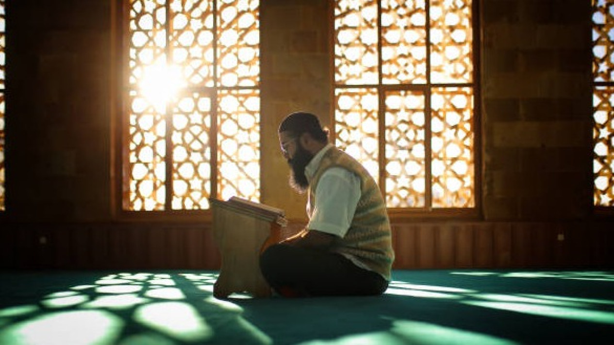 Bacaan Al-Qur'an surat An-Nisa ayat 71-75 lengkap tulisan Arab, latin, dan artinya
            - galeri foto