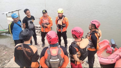 Empat Hari Tenggelam di Sungai Musi, Jasad Siswa SD belum Ditemukan