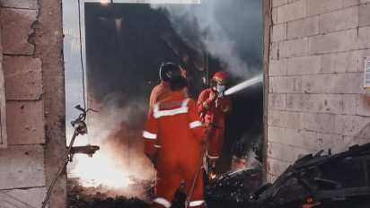 Pabrik Briket di Kabupaten Semarang Terbakar, Diduga Akibat Oven Terlalu Panas