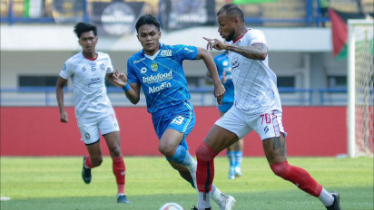 Ini Link Live Streaming Persib Bandung vs Arema FC di Liga 1 2024/2025  usai Tak Disiarkan TV, Bobotoh dan Aremania Merapat!