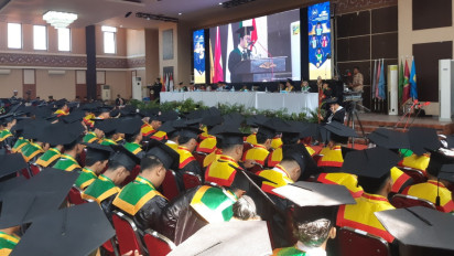 Raih Prestasi Internasional, 620 Sarjana UNZAH Genggong Probolinggo Dikukuhkan