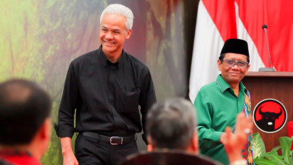 Dukung Prabowo-Gibran, Ganjar Minta Bobby Nasution Mundur dari PDIP dan Kembalikan KTA