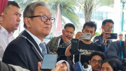 Irwan Hermawan Divonis Lebih Berat dari Tuntutan Jaksa, Maqdir Ismail Melawan!