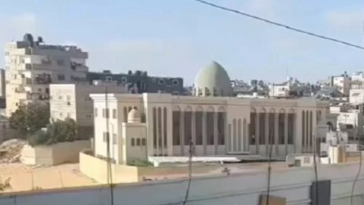Masjid  Khalid bin Al Waleed di Gaza Selatan Rata dengan Tanah Usai Dijatuhi Rudal Militer Israel