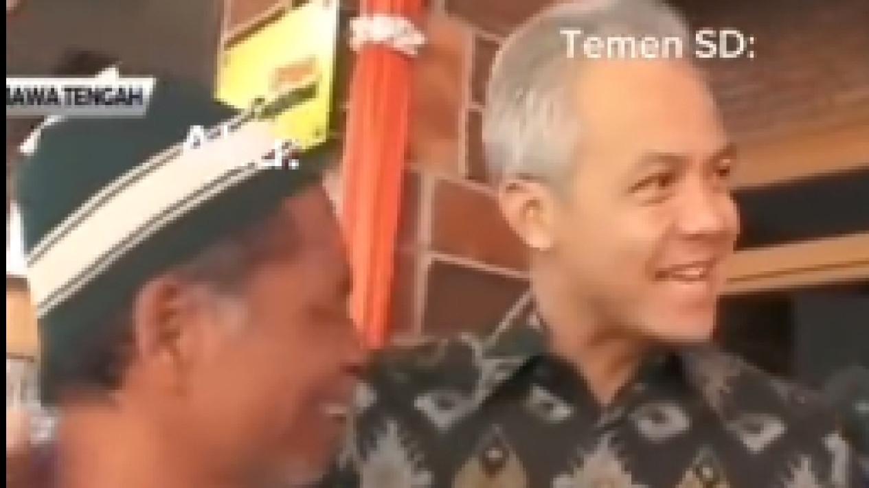 Viral Lagi Video Ganjar Bertemu Teman SD: Teman Sekelas Waktu Itu Dan Ya Jadi Seperti Ini
            - galeri foto