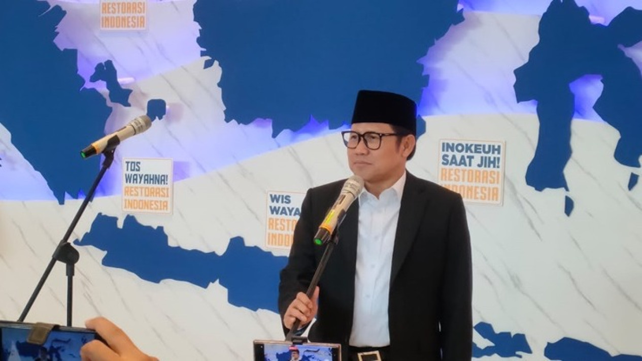 Bicara Soal Pencalonan Anak di Pemilu 2024, Cak Imin: Harus Matang di Pohon Dulu
            - galeri foto