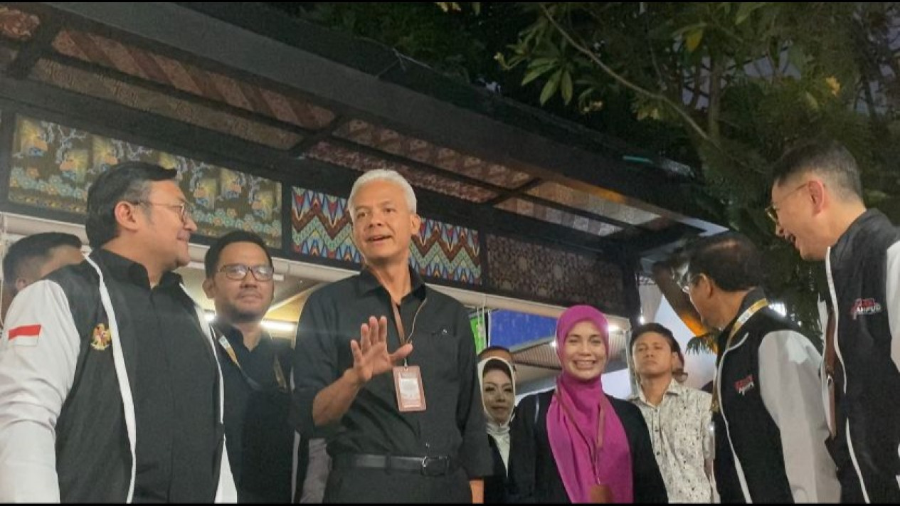 Ganjar Pranowo Pasrah soal Nomor Urut Pilpres 2024: Berapa Sajalah
            - galeri foto