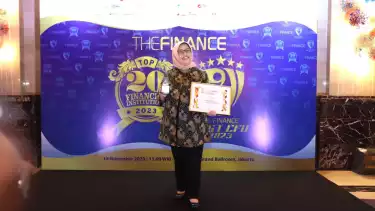 bank bjb dinobatkan sebagai bank nasional dengan predikat Sangat Bagus dan berhasil masuk dalam Top 20 Financial Institution 2023 sebagai The Best Performing Bank 2023