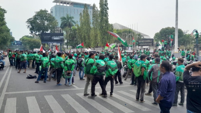 Aksi Bela Palestina Driver Ojek Online di Makassar Pasca Viral Istri Co-Founder Grab Dukung Israel