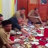 Viral, Tersebar Foto Oknum Pejabat Pemkab Padang Lawas Utara Makan Bareng Caleg DPR RI
