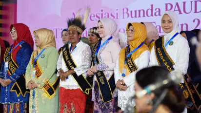 Dedikasi untuk Anak Usia Dini dari Ujung Barat dan Timur Indonesia   