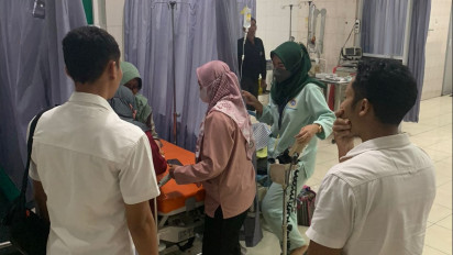 Gara-gara Ditegur Tidak Pakai Sepatu, Seorang Siswa SMP di Lamongan Bacok Guru