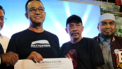 Anies Teken Kontrak Politik Bangun Stadium PSM Makassar Jika Terpilih Jadi Presiden