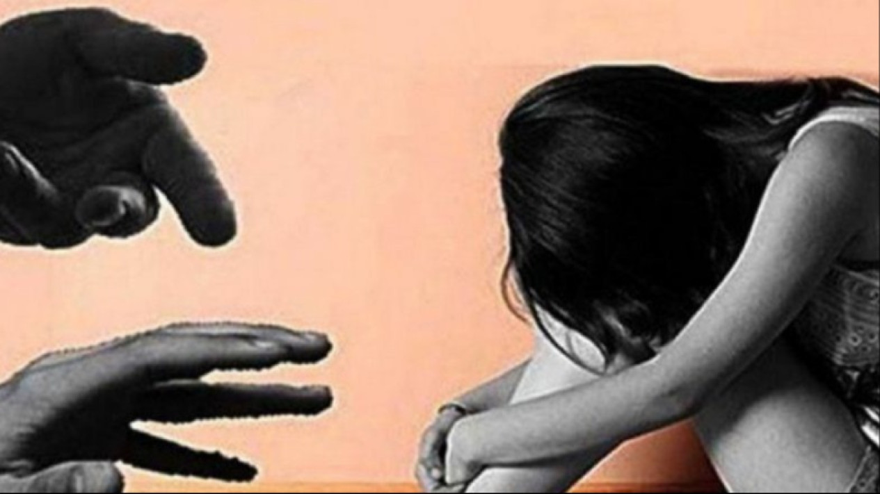 Cabuli Belasan Murid, Oknum Guru Ngaji di Semarang Diringkus Polisi, Ketua RT Beberkan Sifat Asli Pelaku
            - galeri foto