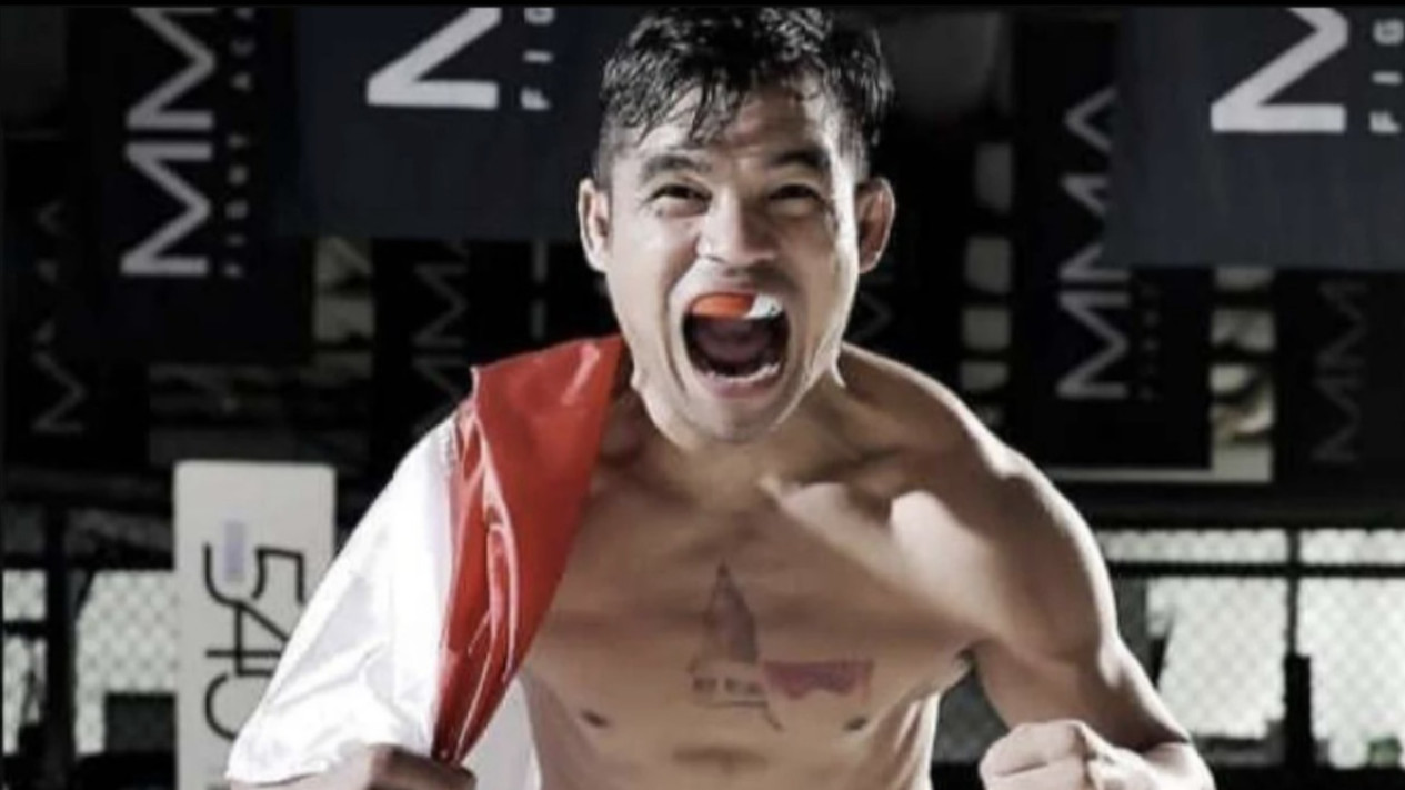Debut Bersejarah Jeka Saragih, Menang KO di Ronde Pertama UFC!
            - galeri foto