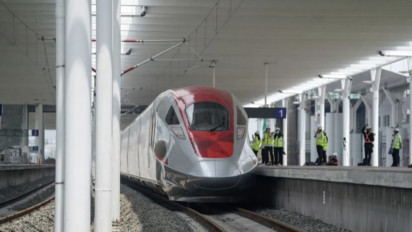 Menhub Klaim Nama Kereta Cepat "Whoosh" Dikenal hingga Luar Negeri