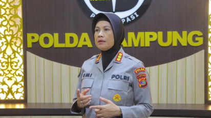 Viral Wisudawan Bawa Spanduk Minta Usut Pembunuhan Ayahnya, Polda Lampung: Sudah Ditangkap, Tersangka Tunggal