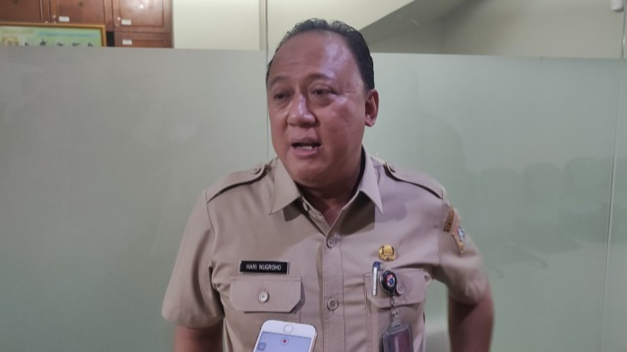 Disnakertransgi DKI Jakarta Sebut Kenaikan UMP yang Terlalu Tinggi Berdampak Banyak Perusahaan Tutup
            - galeri foto