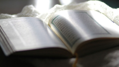 Tafsir Surah Al Isra Ayat 7, Tentang Bani Israil:  Apabila Datang Kerusakan yang Kedua, Kami Bangkitkan Musuhmu untuk Menyuramkan Wajahmu