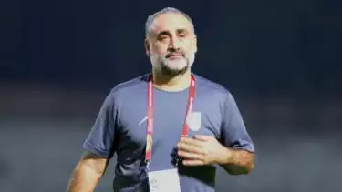Pelatih Timnas Iran U-17, Hossein Abdi