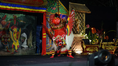 Jaga Ketahanan Pangan, Desa Adat Kemiren Banyuwangi Gelar Festival Raksa Rumyat Bentur